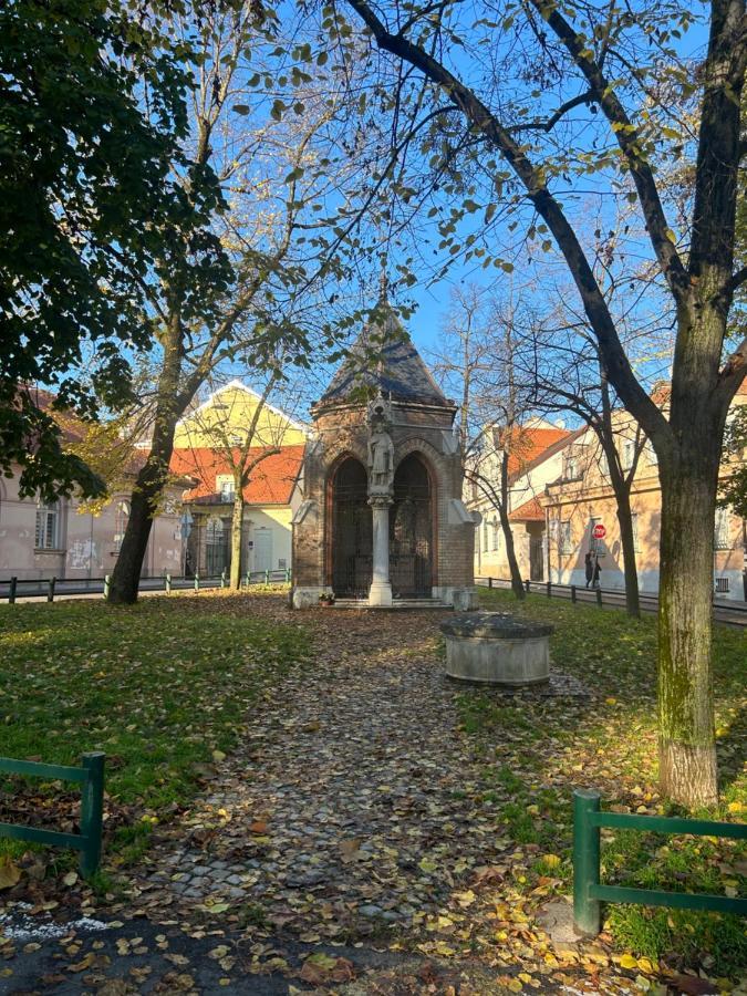 Historic Center-Lovely Nature 萨格勒布 外观 照片